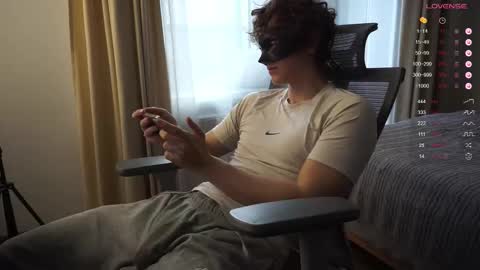 Mike XMaestro 3369 online show from October 9, 2025, 12:03 pm