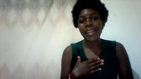 maevre_ online show from February 7, 2026, 10:19 am