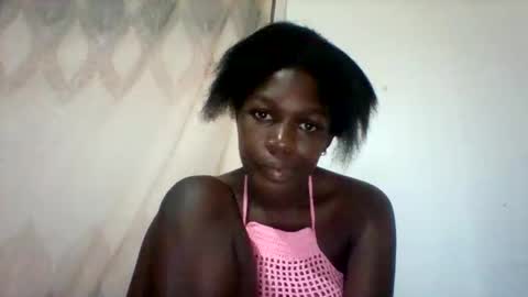 maevre_ online show from February 11, 2026, 10:20 am