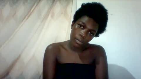 maevre_ online show from February 17, 2026, 7:31 pm