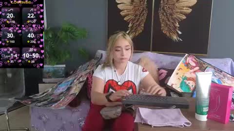 mafecosecret online show from September 22, 2025, 9:50 pm