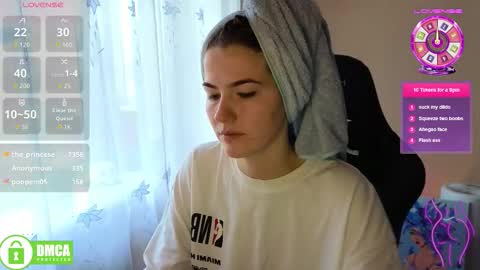 mag1c_eyes online show from November 17, 2025, 12:33 pm