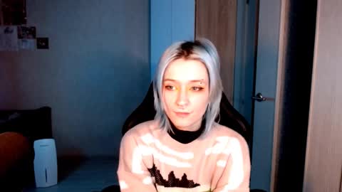 Sophia online show from November 20, 2025, 3:23 pm