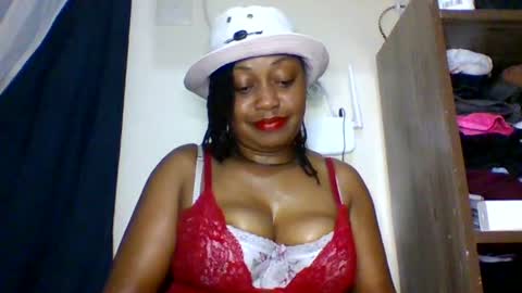 magdalinemus online show from July 5, 2026, 8:16 pm