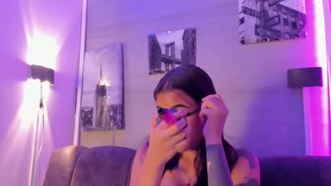 Maggie online show from October 14, 2025, 12:50 pm