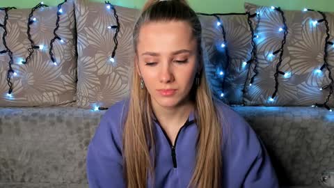 Maggie online show from January 10, 2025, 2:04 am