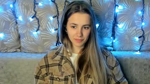 Maggie online show from April 11, 2026, 3:00 am