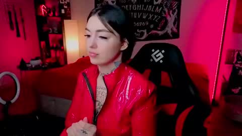Snapshot of magic_alie chatting on July 7, 2026, 8:24 pm Magic Allie online show from July 7, 2026, 8:24 pm