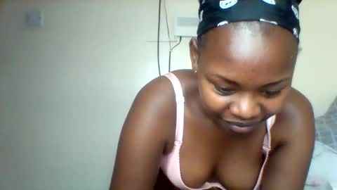 Bliss online show from November 6, 2025, 7:04 pm