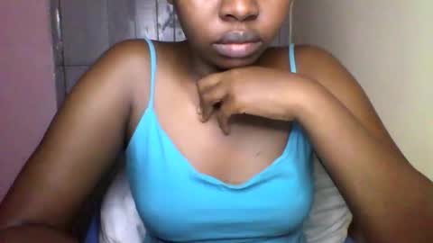 Snapshot of magic_bliss chatting on May 20, 2026, 4:02 pm Bliss online show from May 20, 2026, 4:02 pm