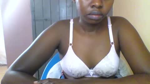 Snapshot of magic_bliss chatting on May 26, 2026, 4:52 am Bliss online show from May 26, 2026, 4:52 am