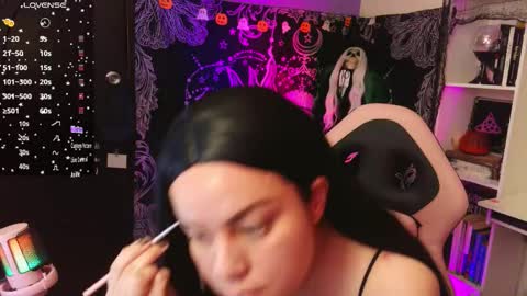 Snapshot of magic_clairewitch chatting on October 13, 2025, 11:16 pm Claire online show from October 13, 2025, 11:16 pm