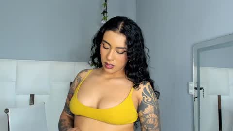 Snapshot of magic_marg chatting on January 30, 2025, 9:25 pm Marge online show from January 30, 2025, 9:25 pm