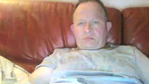 magicman250 online show from April 16, 2026, 9:39 pm