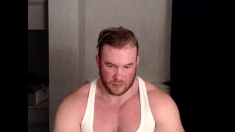 Snapshot of magicmax2017 chatting on February 5, 2025, 6:48 pm magicmax2017 online show from February 5, 2025, 6:48 pm