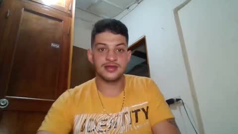 Snapshot of magico_9809 chatting on January 29, 2025, 5:09 am BRAYAN online show from January 29, 2025, 5:09 am