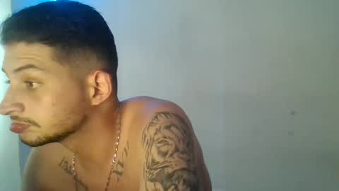 Snapshot of magico_9809 chatting on March 1, 2025, 2:55 pm BRAYAN online show from March 1, 2025, 2:55 pm