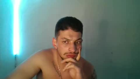 Snapshot of magico_9809 chatting on March 5, 2025, 3:29 am BRAYAN online show from March 5, 2025, 3:29 am