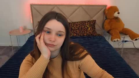Emily online show from April 27, 2026, 5:38 am
