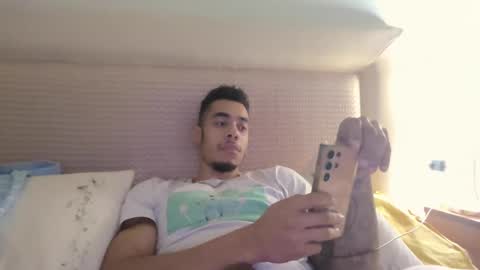 Magicsempai online show from March 12, 2025, 3:40 pm