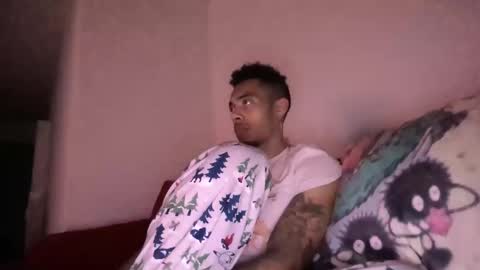 Magicsempai online show from November 6, 2025, 10:21 pm