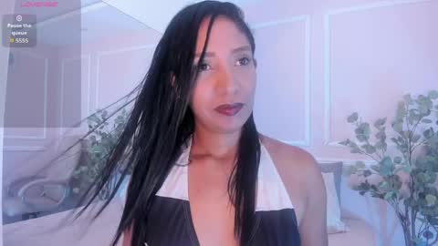 Maia online show from April 3, 2026, 1:58 am