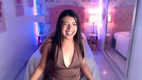 Snapshot of maia_reficco chatting on June 25, 2026, 3:05 pm Maia Reficco online show from June 25, 2026, 3:05 pm