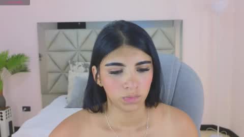 Snapshot of maiaa_ruiz chatting on November 12, 2025, 2:50 pm Maiaa Ruiz online show from November 12, 2025, 2:50 pm