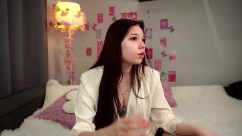 Lisa online show from February 14, 2026, 2:14 pm