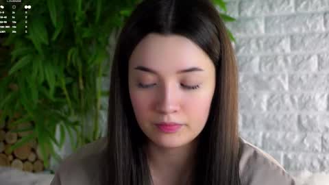 Lucy online show from March 25, 2026, 2:06 am