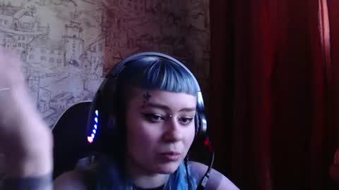 Lola online show from July 17, 2026, 10:22 am