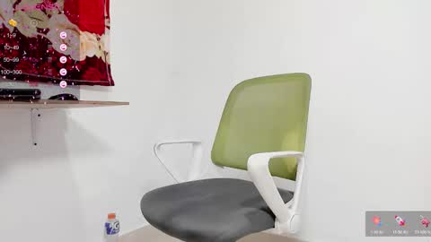 Snapshot of maik_alen chatting on October 10, 2025, 1:59 am . Maik Alen . online show from October 10, 2025, 1:59 am