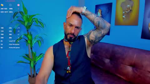 maik_corzo online show from November 10, 2025, 6:40 pm