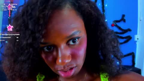 Snapshot of mailyn_er chatting on December 28, 2024, 10:23 pm Mailyn online show from December 28, 2024, 10:23 pm