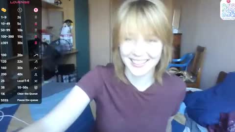 Evie online show from July 2, 2026, 3:29 pm