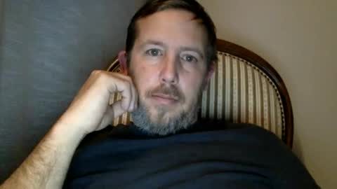 maisch82 online show from December 17, 2024, 11:05 pm