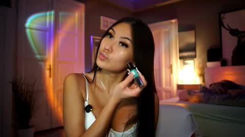 Snapshot of maistream chatting on October 3, 2025, 12:13 pm Mai online show from October 3, 2025, 12:13 pm