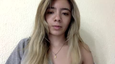majo_gomezz online show from March 16, 2026, 5:44 am
