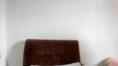 MAJO ROSE  online show from February 14, 2025, 4:09 pm