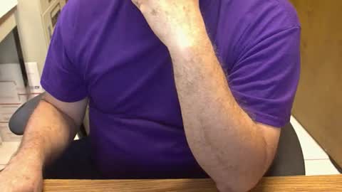 majormike34 online show from May 1, 2026, 2:32 pm
