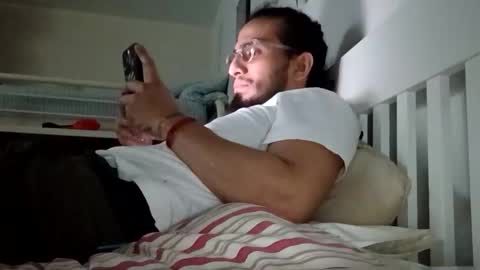 Snapshot of majornymph000 chatting on March 3, 2026, 2:39 am majornymph000 online show from March 3, 2026, 2:39 am