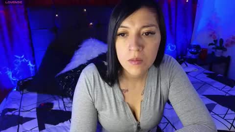 Celeste Bonet  online show from November 1, 2025, 11:45 am