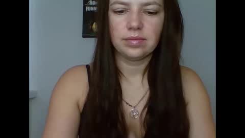 make_mesmile online show from October 17, 2025, 6:05 am