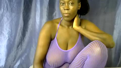 Snapshot of malaika_musa chatting on July 1, 2026, 4:25 am malaika_musa online show from July 1, 2026, 4:25 am