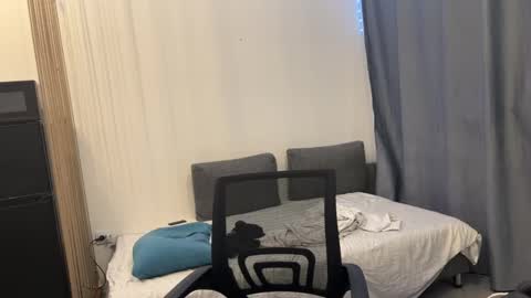 Snapshot of malcolm_yang chatting on January 11, 2026, 5:51 pm Tom and Mark 3 online show from January 11, 2026, 5:51 pm