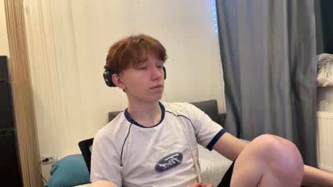 Snapshot of malcolm_yang chatting on January 13, 2026, 1:44 am Tom and Mark 3 online show from January 13, 2026, 1:44 am