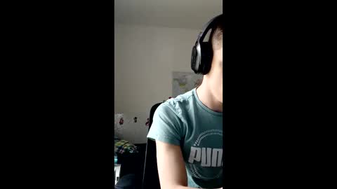 male20y online show from May 10, 2026, 1:16 pm