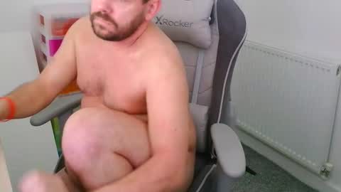 Snapshot of malecamslave18 chatting on November 5, 2025, 1:44 pm malecamslave18 online show from November 5, 2025, 1:44 pm