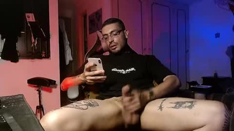 malek_xarx online show from March 21, 2026, 5:01 am