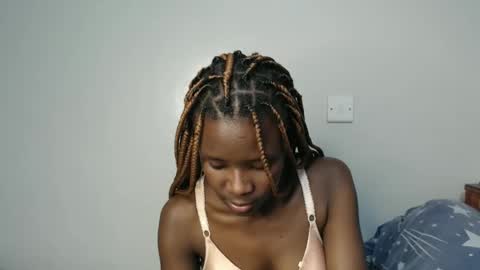 lati online show from October 30, 2025, 2:02 am